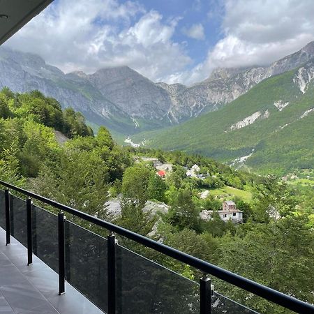 Valter & Drita'S Guesthouse Тети Экстерьер фото
