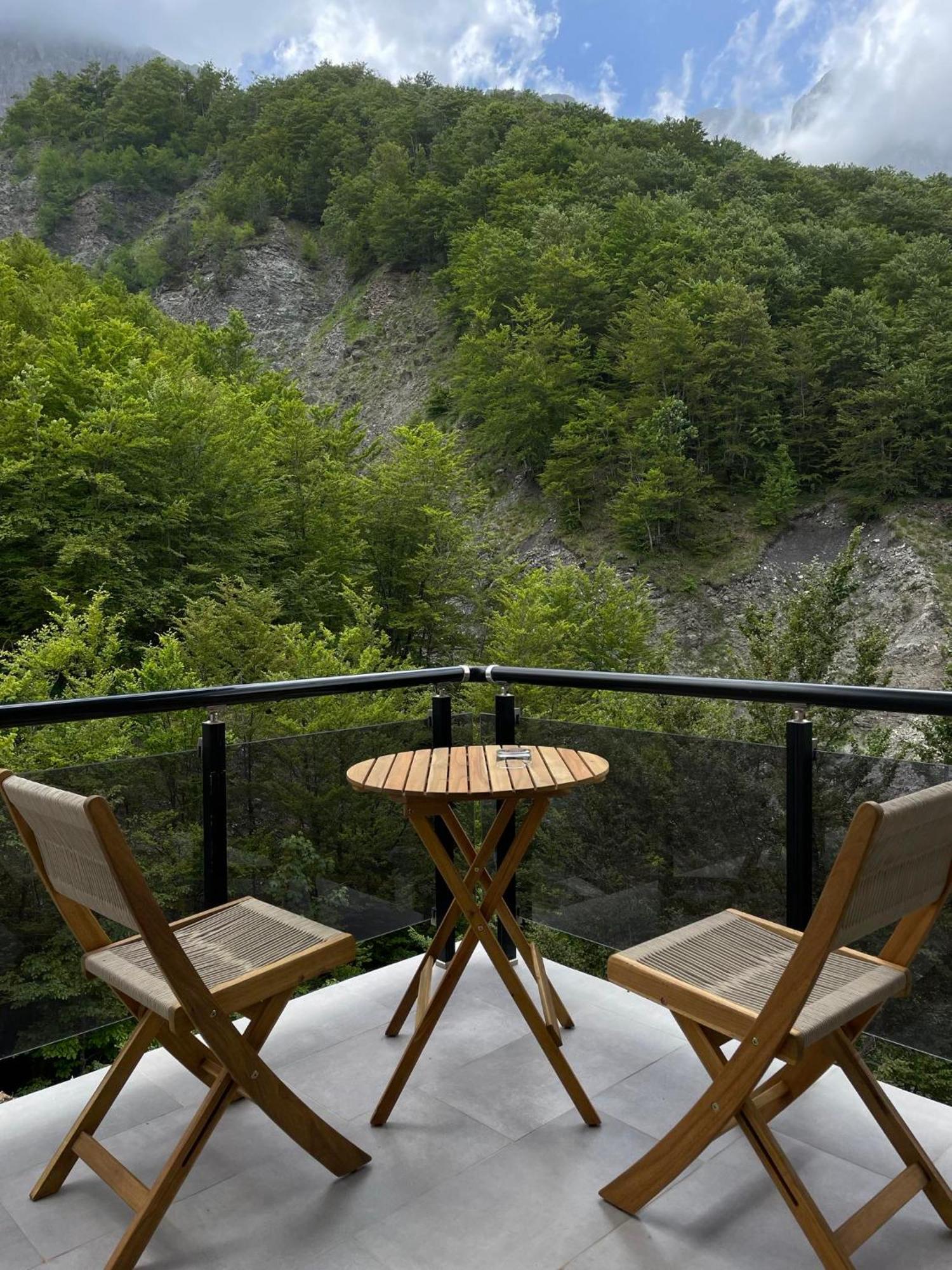 Valter & Drita'S Guesthouse Тети Экстерьер фото