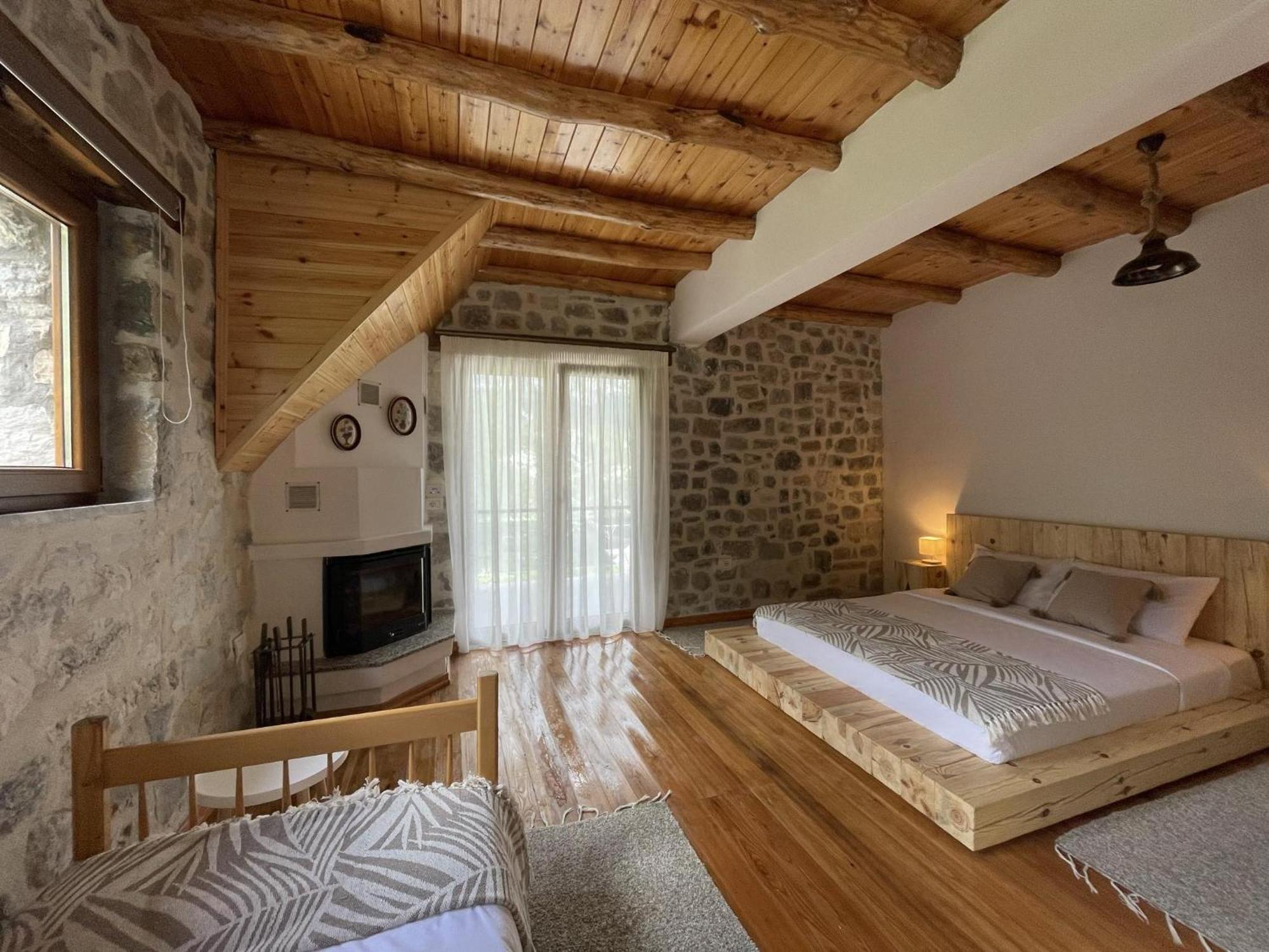 Valter & Drita'S Guesthouse Тети Экстерьер фото